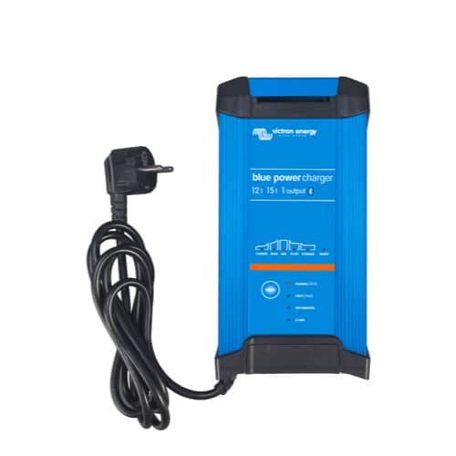 Blue Smart IP22 Charger 12V 15A (1) Blue Smart IP22 Battery Charger